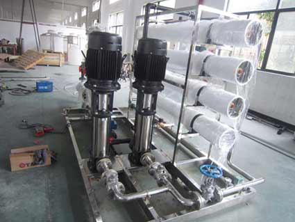 ����͸��ˮ�豸