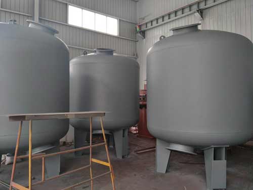 ��е������